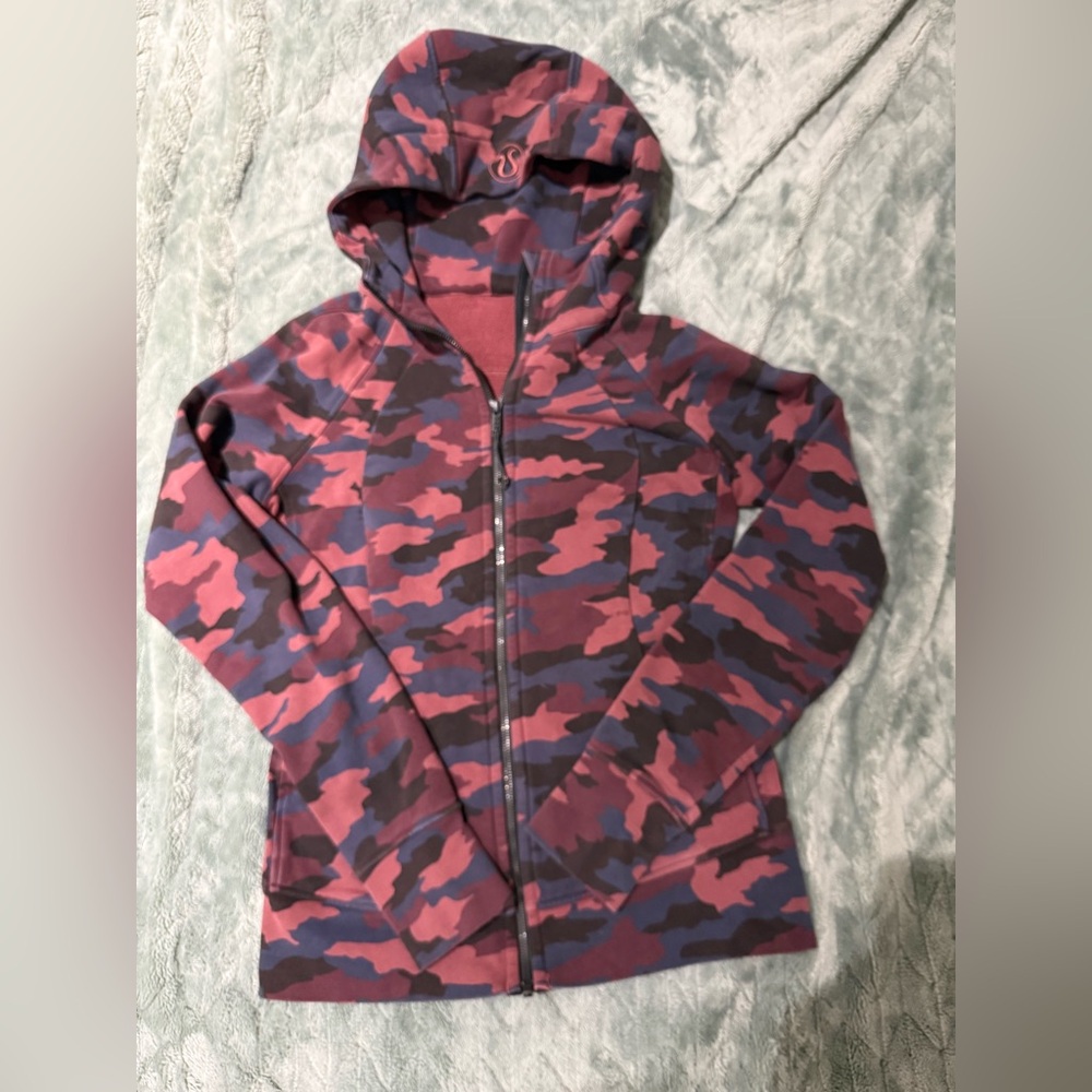 Camouflage LuluLemon Jacket